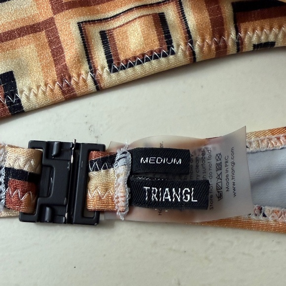 Triangle Geometric Print Bikini Set - Picture 10 of 11